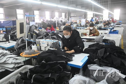 冲刺“开门红”，内江外贸企业生产忙，婴童用品与器材订单旺